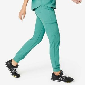 FIGS Zamora Jogger Scrubs EUC Size L/P Caribbean Technical Collection